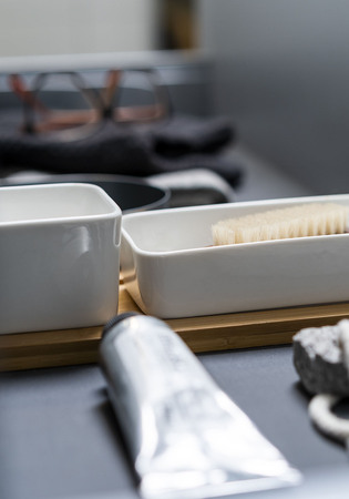 Pesuallaskaappi City Soft Harmaa 1000 + Pesuallas