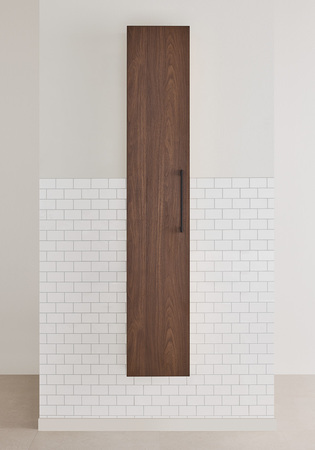 Korkeakaappi Multi Pähkinä