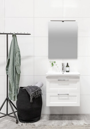 Living Malli 2.2 600 Matta Valkoinen Raami